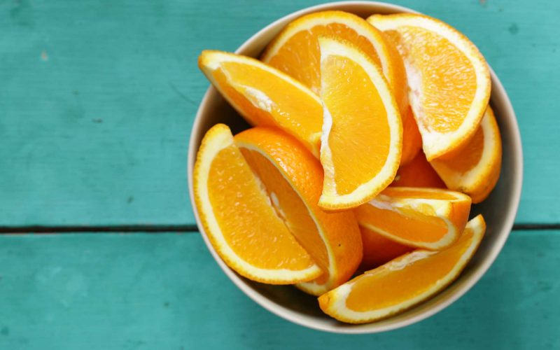 L’origine de l’orange était le fruit ou la couleur?