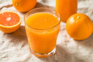 diferencia-zumo-de-naranja-natural-y-envasado